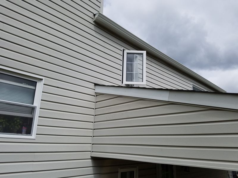 Common Causes Of Cracked Or Loose Vinyl Siding